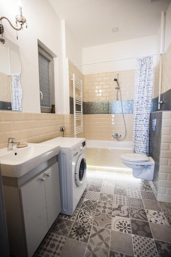 N42 By Small Home בודפשט מראה חיצוני תמונה
